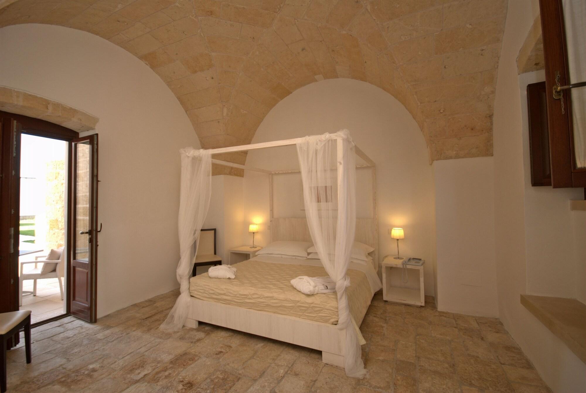 Masseria Corda Di Lana Hotel & Resort Torre Lapillo Kültér fotó