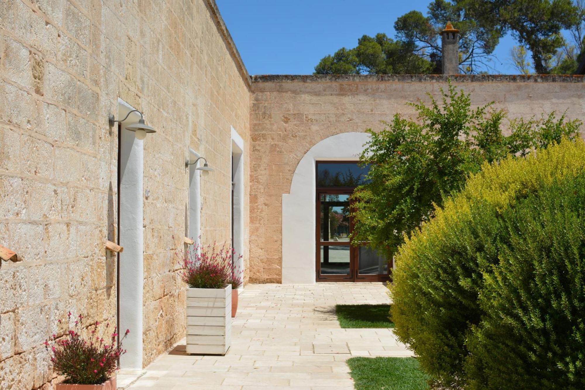 Masseria Corda Di Lana Hotel & Resort Torre Lapillo Kültér fotó
